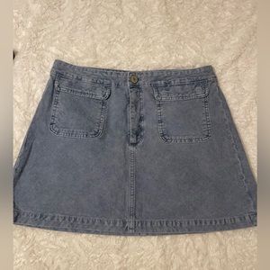 Corduroy blue pencil skirt.